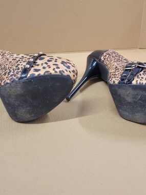 Qupid Leopard Print Platform Heels with Black Patent Trim